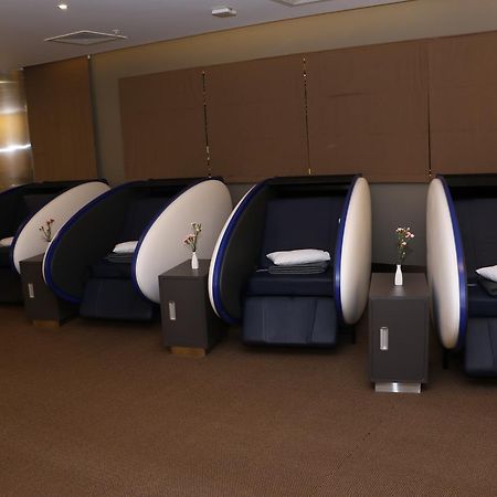 Aviserv Lounge Hotel Bombaj Zewnętrze zdjęcie
